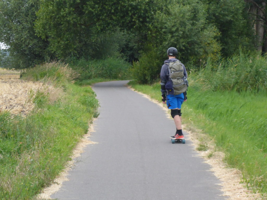 Fahrradweg bei Röpersdorf